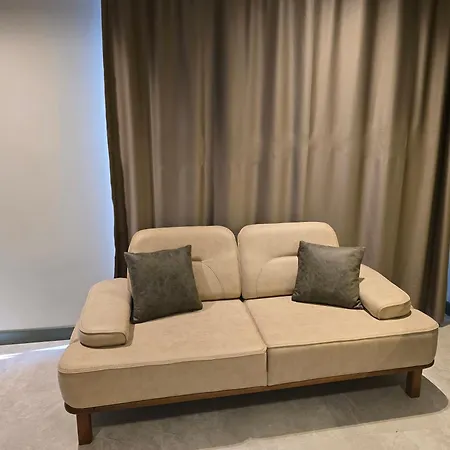 Meyde Hotel apartamentowy 3*